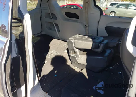 2019 Chrysler Pacifica Touring L from USA, damaged, VIN 2C4RC1BG4KR507765